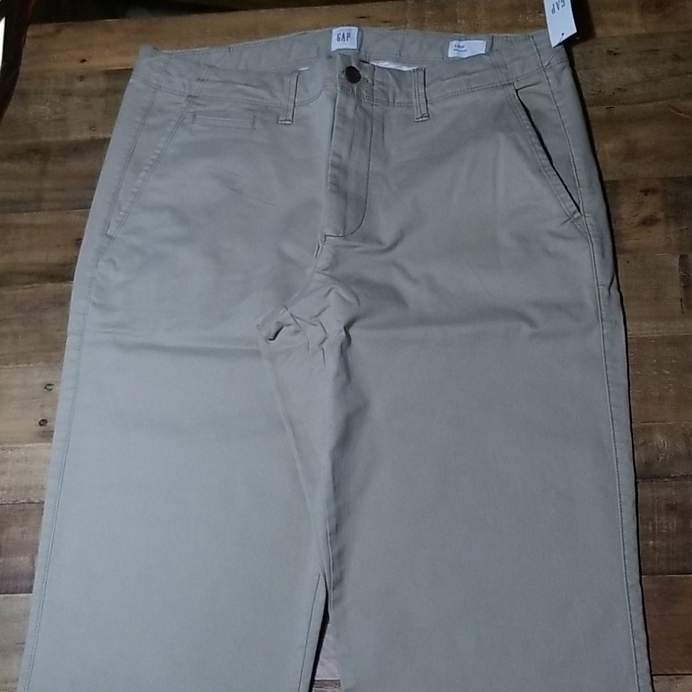 Gap Khakis Relaxed